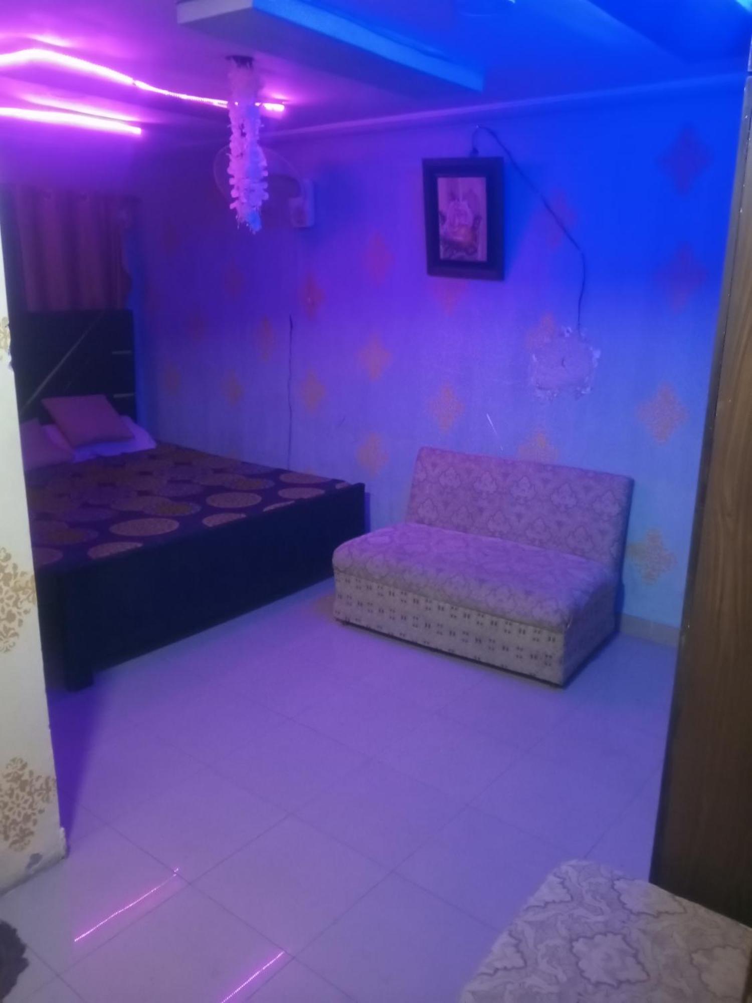 Aj Room Service Civic Center Rawalpindi Exteriör bild